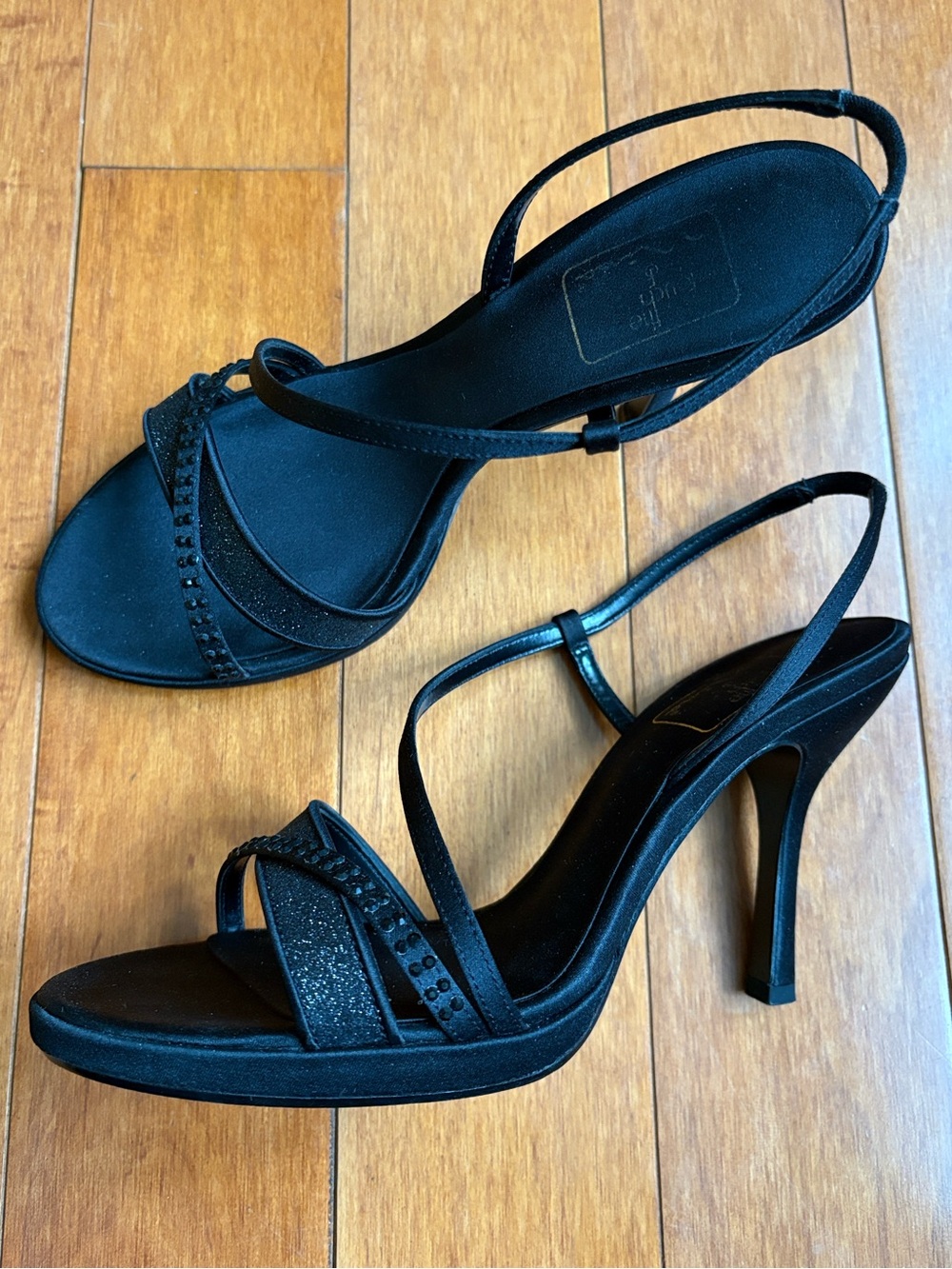 Nina Black Dress Pump